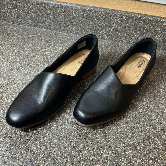 Clarks Colllection Womens 10M Comfort Casual Classic Black Leather Slip On Flats - Picture 3 of 11